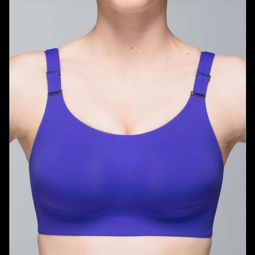 Lululemon Booby Bracer Sports Bra 34D Bruised Berry Purple High Impact